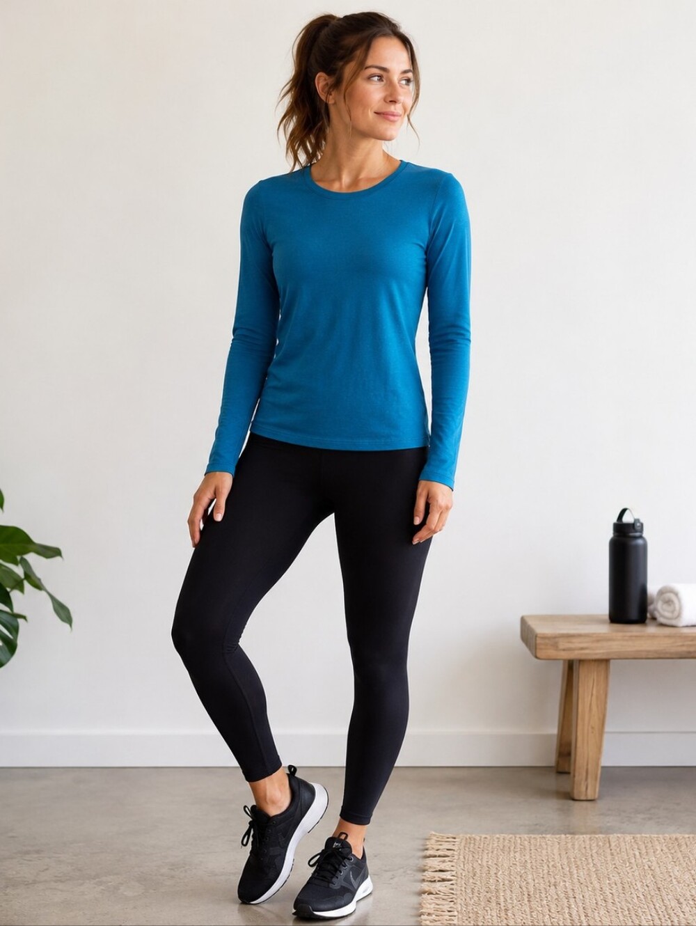 HEATTECH Teal Blue Long Sleeve Crewneck Top Size Small Athleisure • Minimalist •